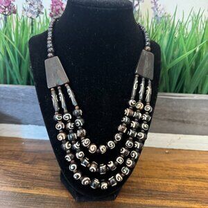 CHUNKY BEEADED STATEMANT  NECKLACE NY7